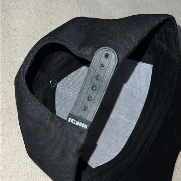 Erewhon Black Cap Snap Back Sold Out Felt Appliqué - Picture 3 of 6